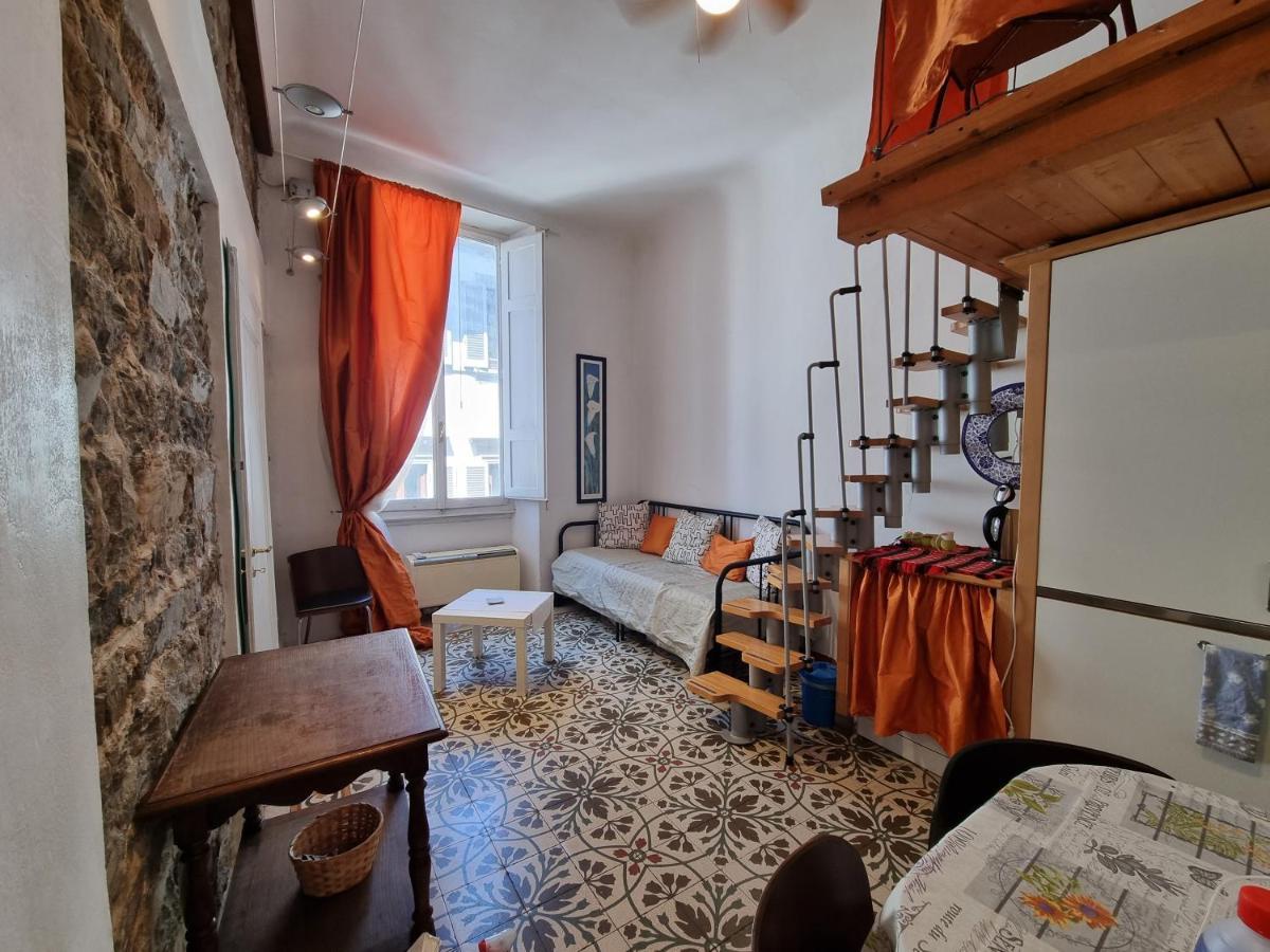 La Sede Dell'Arte Monolocale Studio E Camere In Torre Medievale Vicino A Duomo E Piazza Signoria Firenze Bagian luar foto