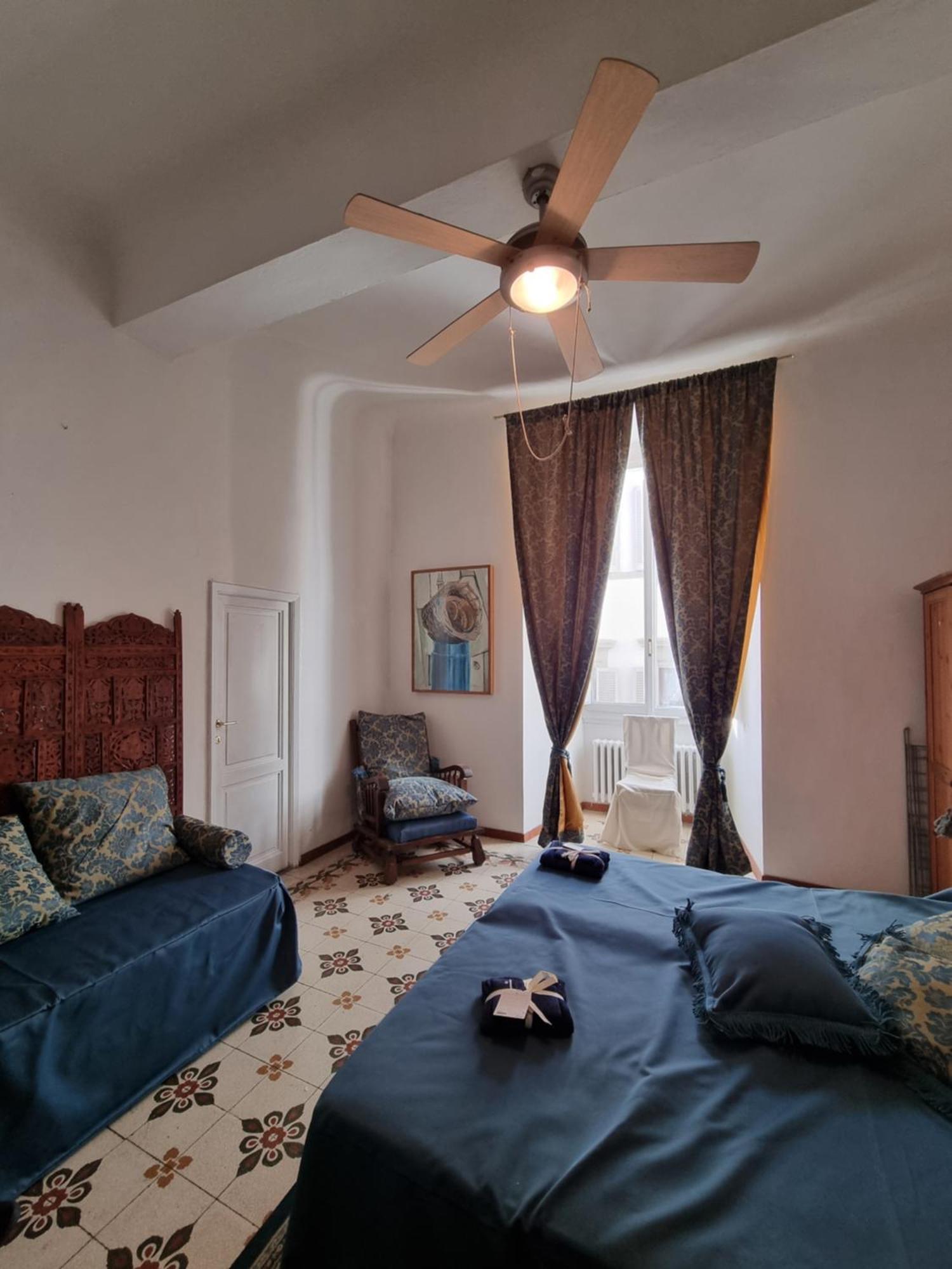 La Sede Dell'Arte Monolocale Studio E Camere In Torre Medievale Vicino A Duomo E Piazza Signoria Firenze Bagian luar foto