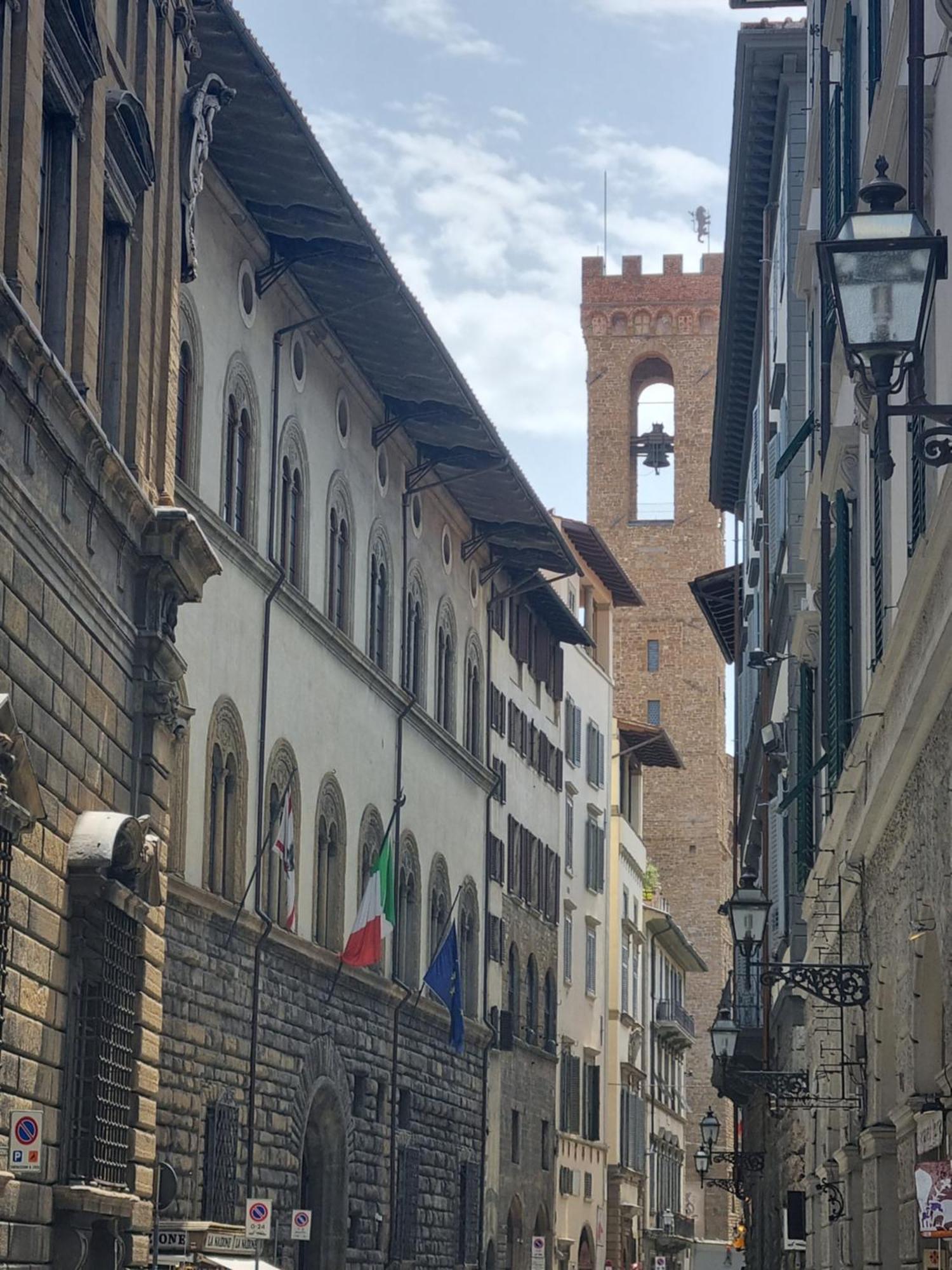 La Sede Dell'Arte Monolocale Studio E Camere In Torre Medievale Vicino A Duomo E Piazza Signoria Firenze Bagian luar foto